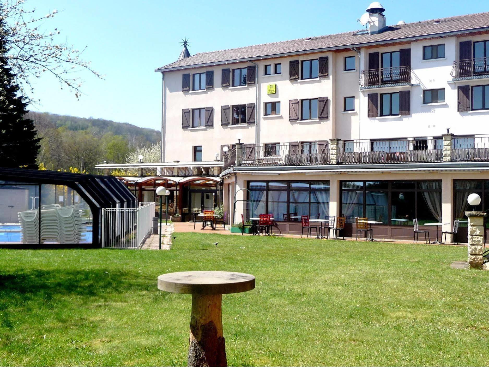 Logis La Rose Des Vents Hotel Volvic Kültér fotó